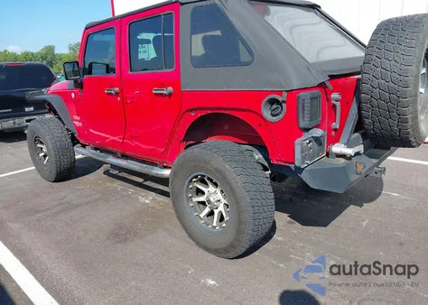 2010 Jeep Wrangler Unlimited Sport из США, поврежденный, VIN 1J4BA3H12AL106576